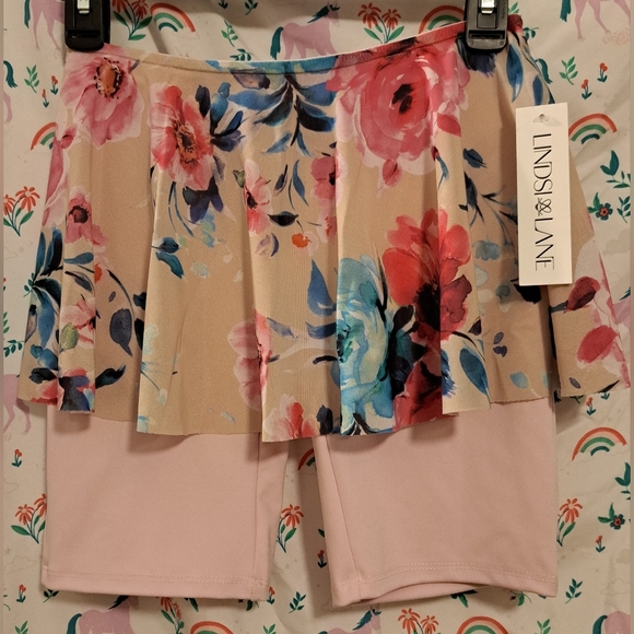 NWT Lindsi Lane Floral Boho Preppy Cottage Feminine Skort Shorts w/ Dress SZ S - Picture 1 of 7
